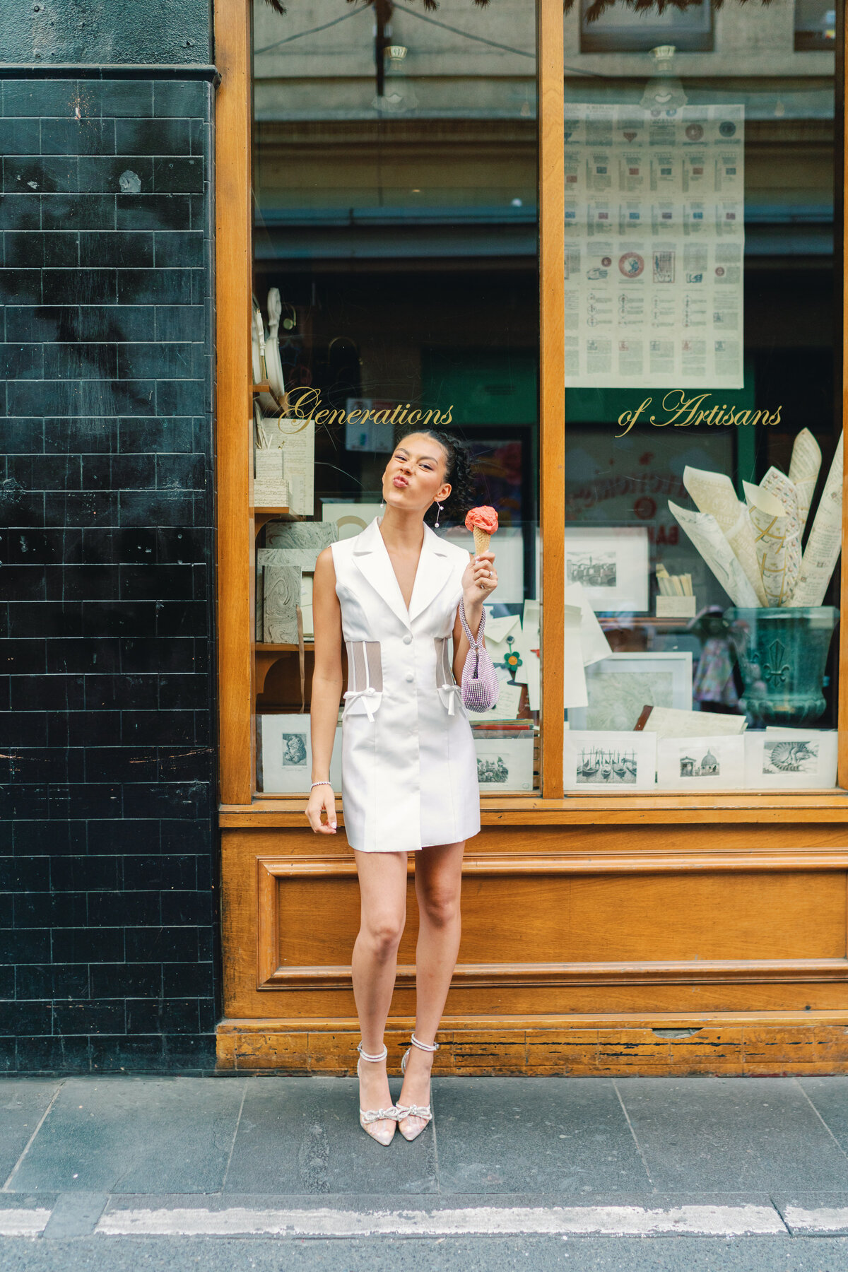 Maison Oui NYC-409452