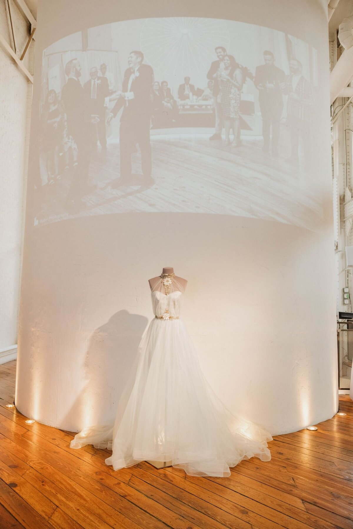 old-city-wedding-stroll-2023-27