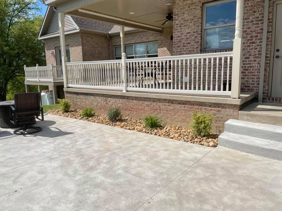 Patio-Stairs-Concrete-Pour-Greensburg-Pennsylvania