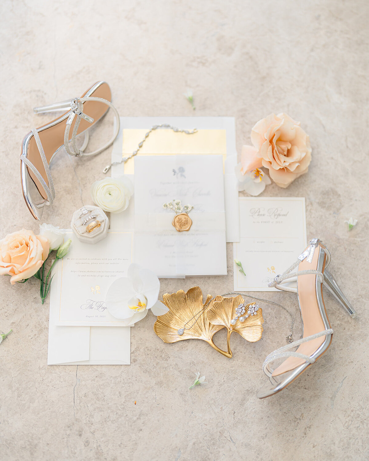 classic-wedding-invitation-suite