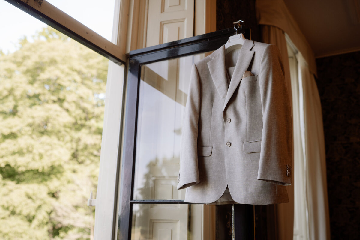 bruiloft-twente-pak-bruidegom