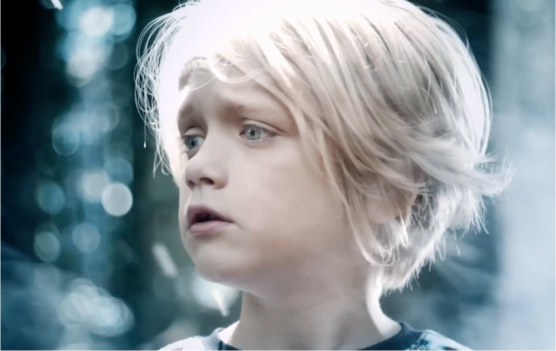 Heartwarming visuals from Steiff’s "Don't Be Afraid of the Dark" commercial, evoking courage and warmth, shot by Burchardt.