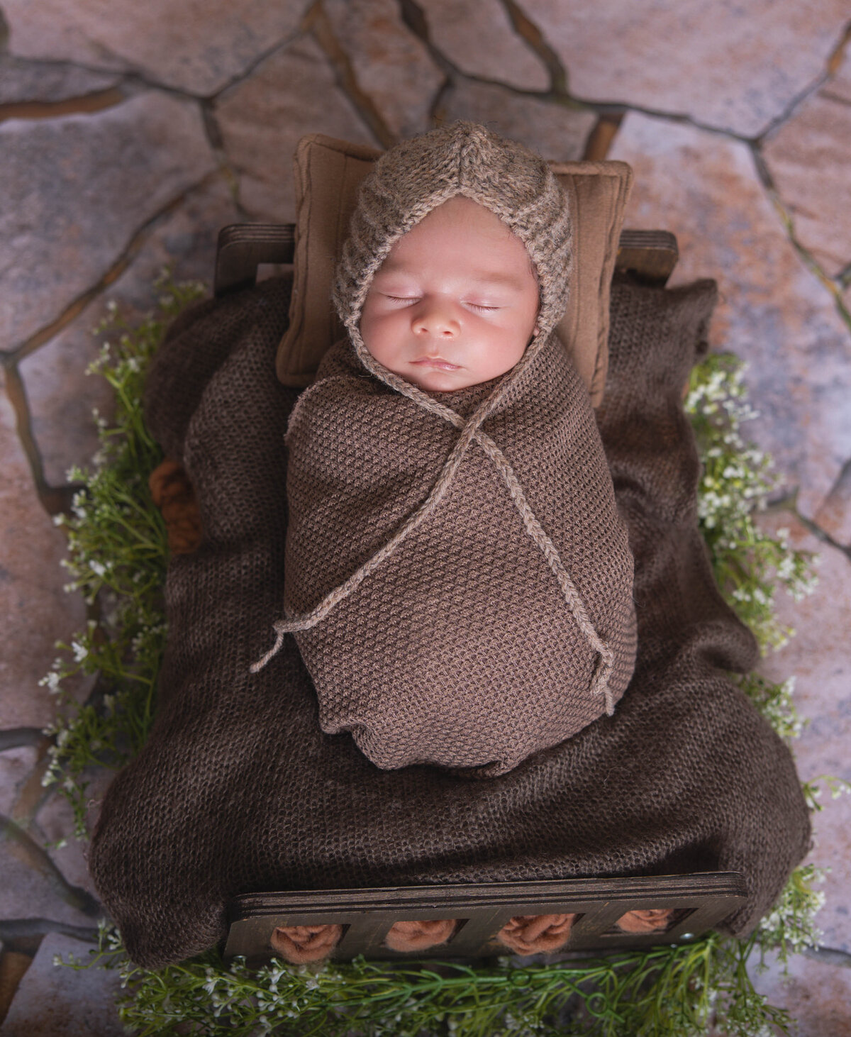 Adorable Lifestyle Newborn Photography Lancaster Pennsylvania Brick