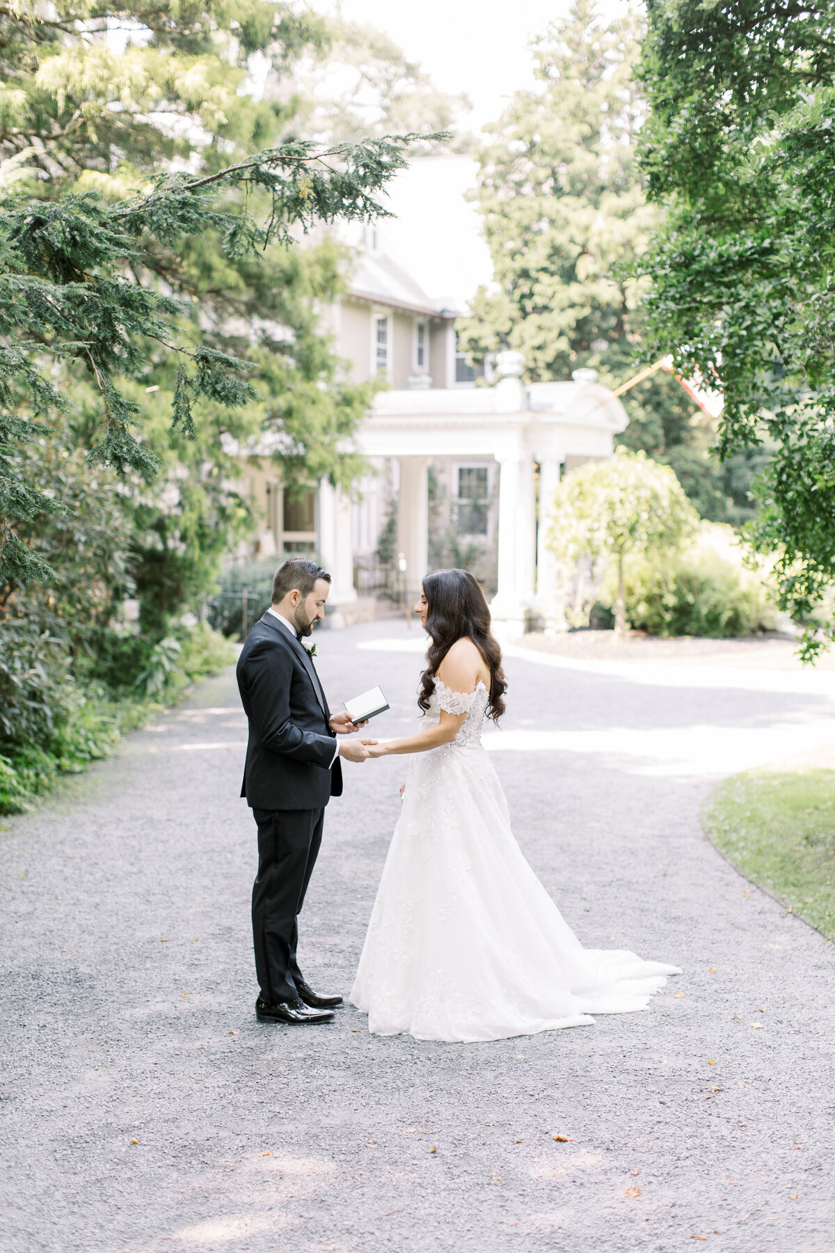 Blithewold Mansion Romantic and Timeless Summer Wedding
