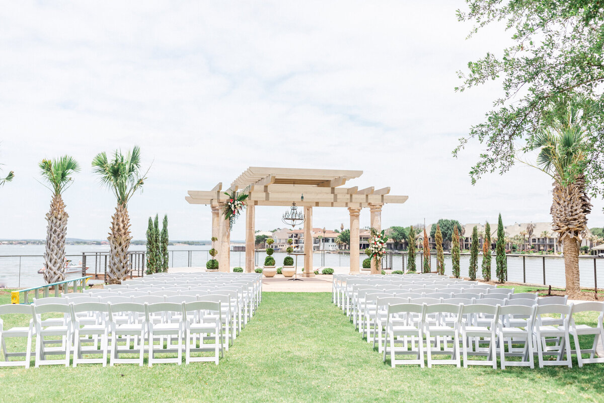 Horseshoe-Bay-resort-wedding-yacht-club-austin-san-antonio-photographer-elegant-timeless-refined-luxury-colorful-photography-1