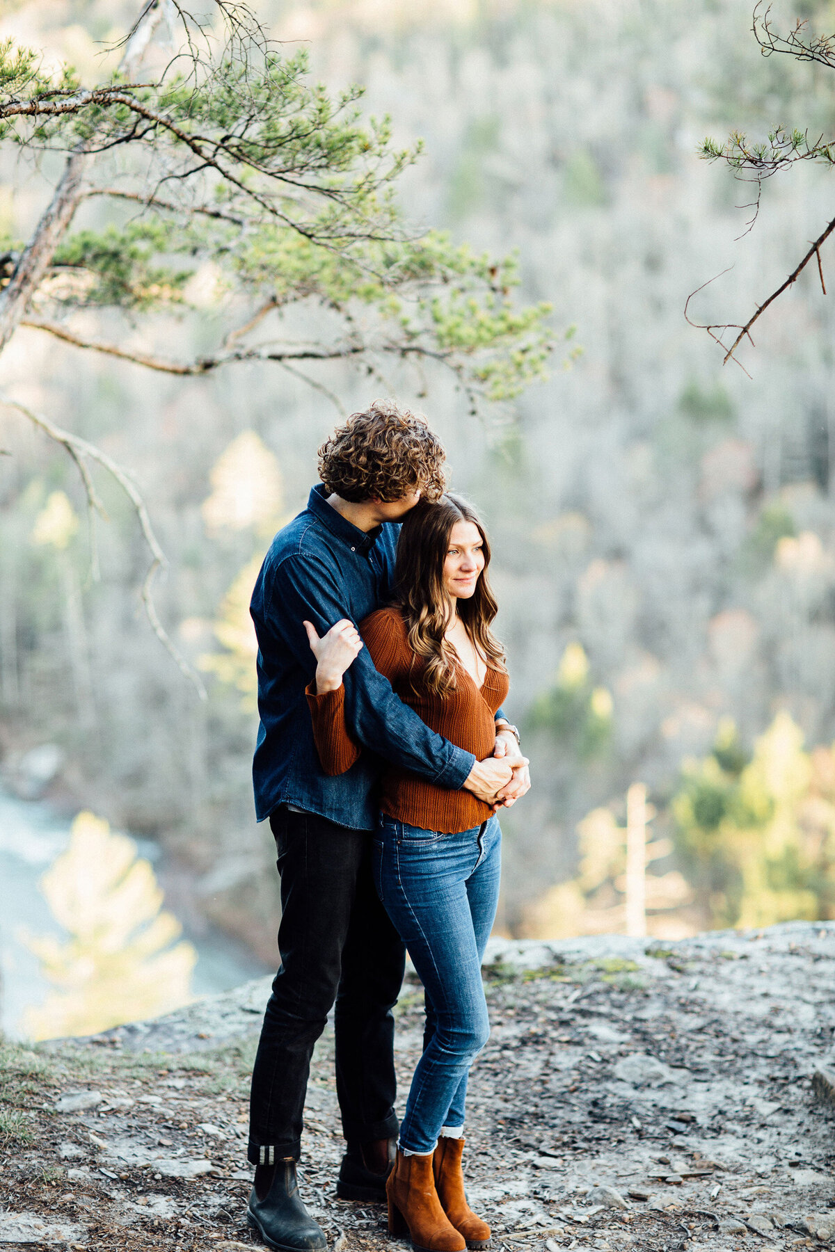 SaraLane-And-Stevie-Engagement-Photography-Tennessee-KristenDrew-LR-63PS