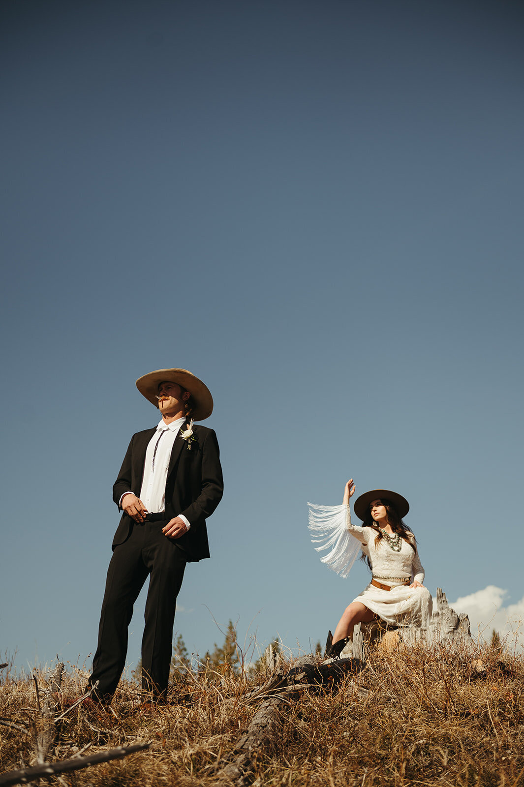 western-boho-glacier-park-elopement-presley-gray-photo-9317