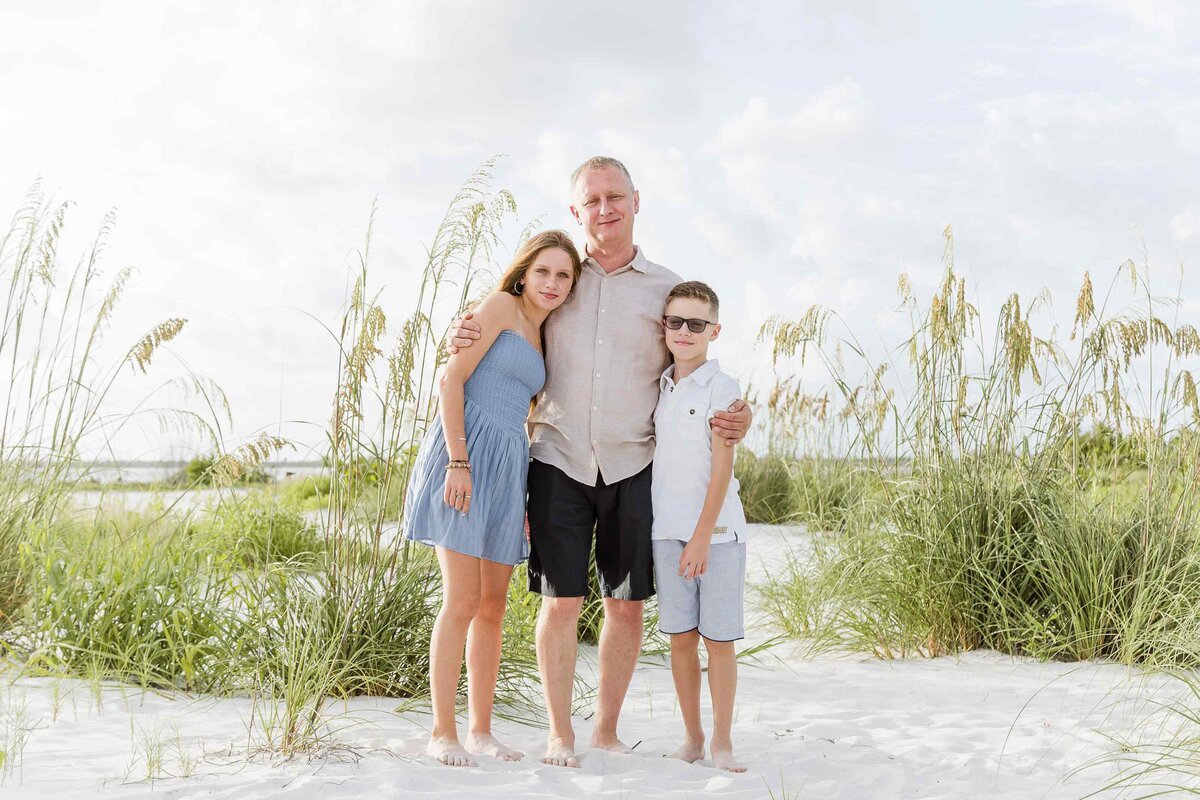 02-Dad-two-kids