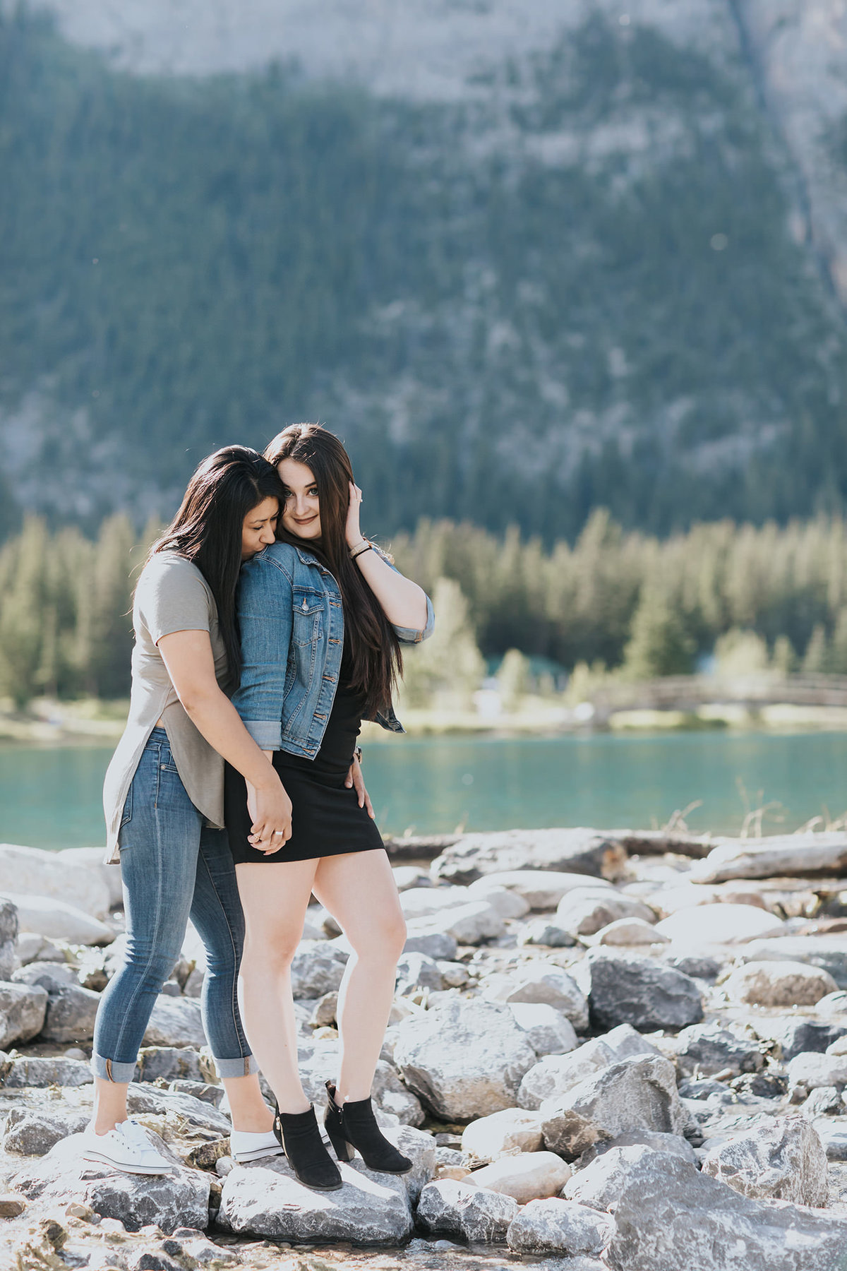 banff gay engagement photographes same-sex couples session