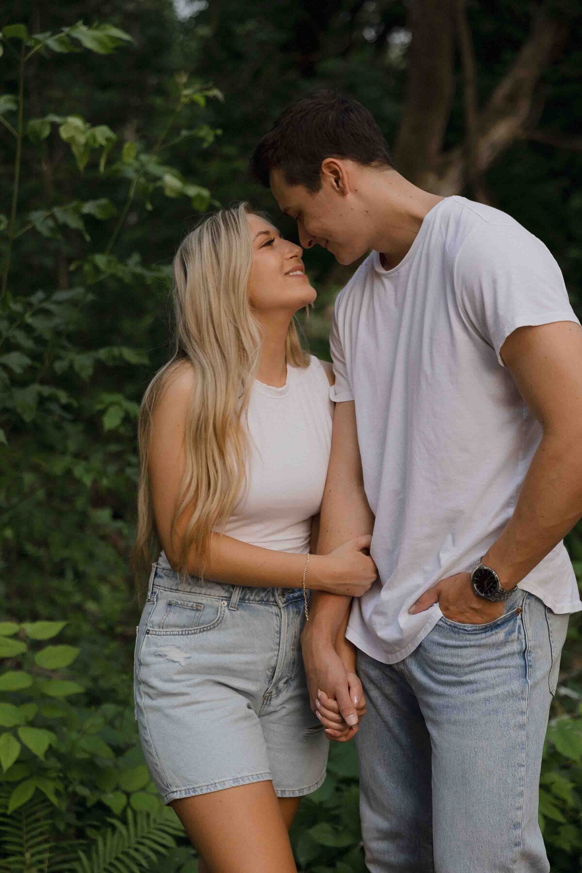 Petrie Islands Beach Engagement Photos Ottawa -  Sonia V Photography