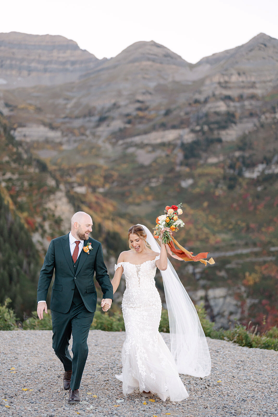 sundance-Utah-fall-mountain-wedding-_peppernix24-1052