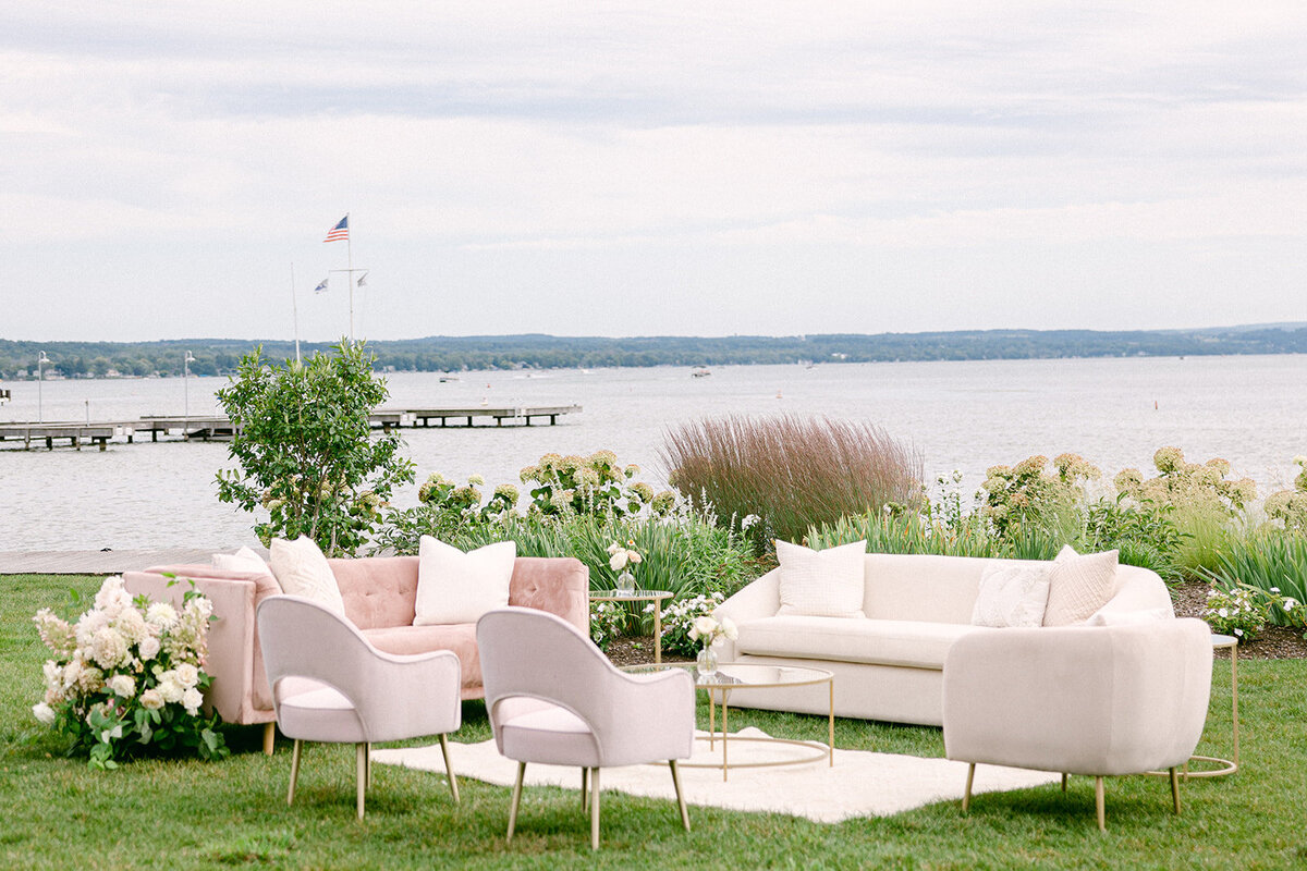 Verve Event Co. The Lake House Fingerlakes Weddings Laura Rose Photography Lounge Revival Rental Flowerwell-675