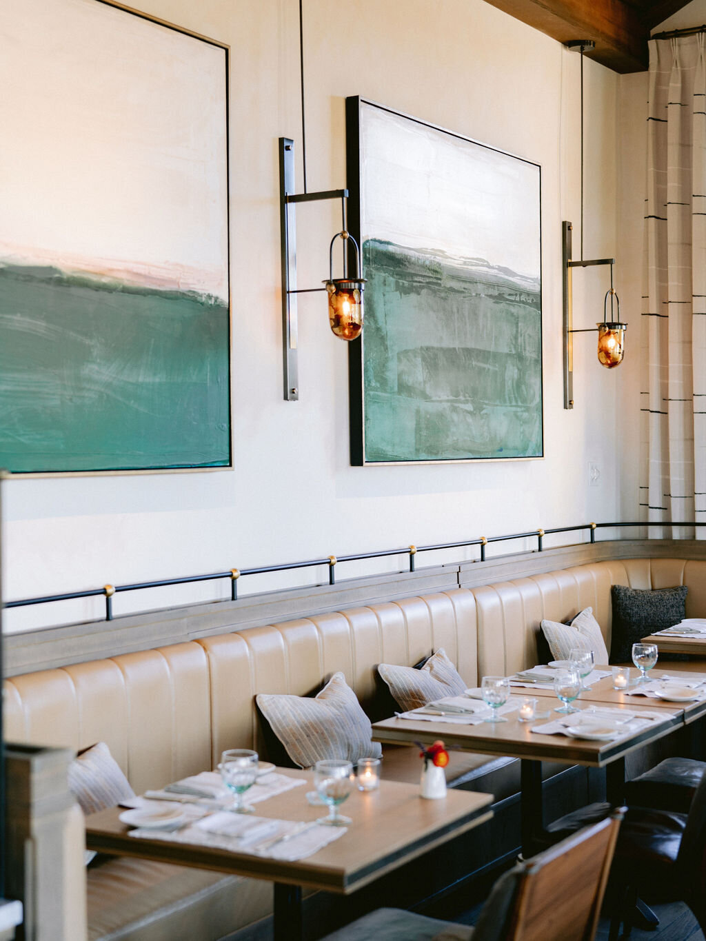 NikkiSanterre_CharlottesvilleLuxuryWeddingPhotographer_PippinHillProposal_Drew&Abby-267