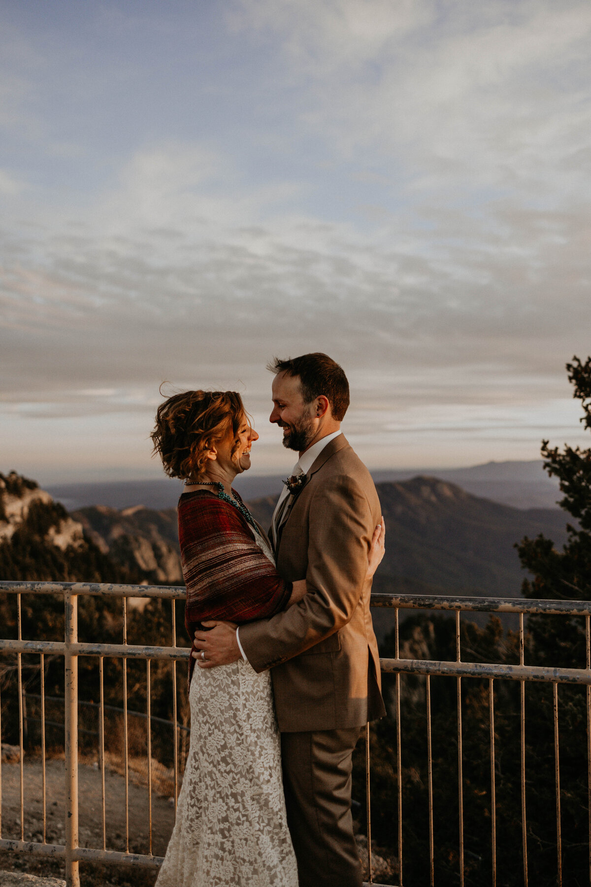 jemez-pueblo-sandia-crest-2-day-elopement-new-mexico-51