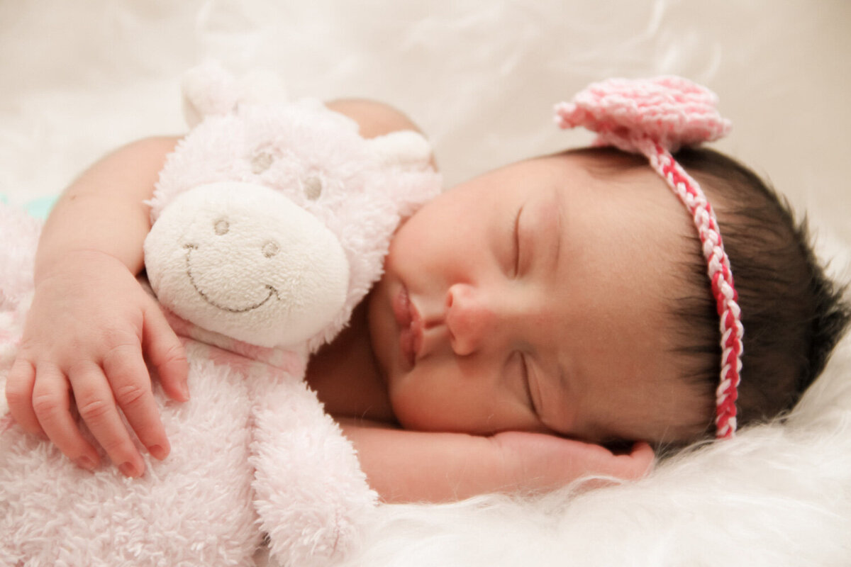 Family-Photographer-Template-Ainsley-Green-Template-063