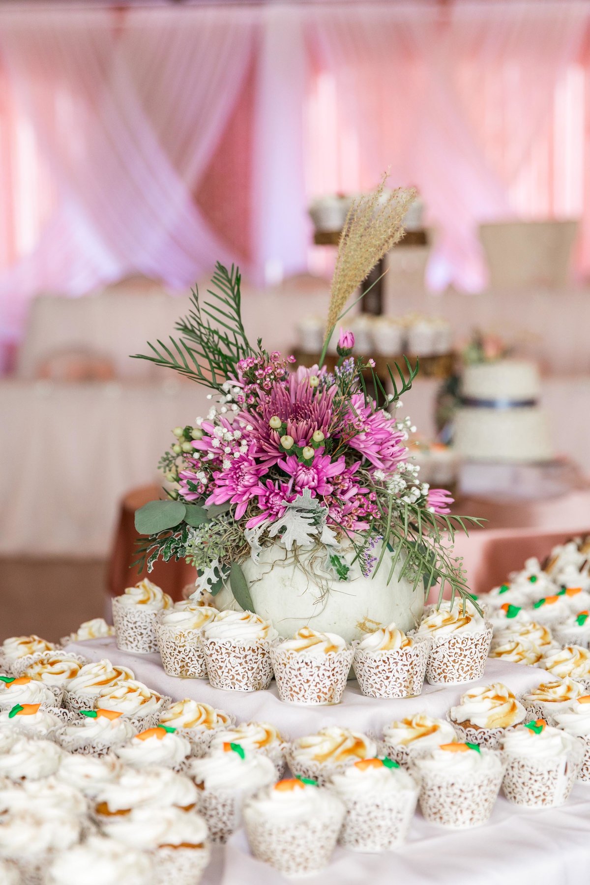 Hannah-Barlow-Photography-Oglebay-Pine-Room-Pink-Wedding-Reception