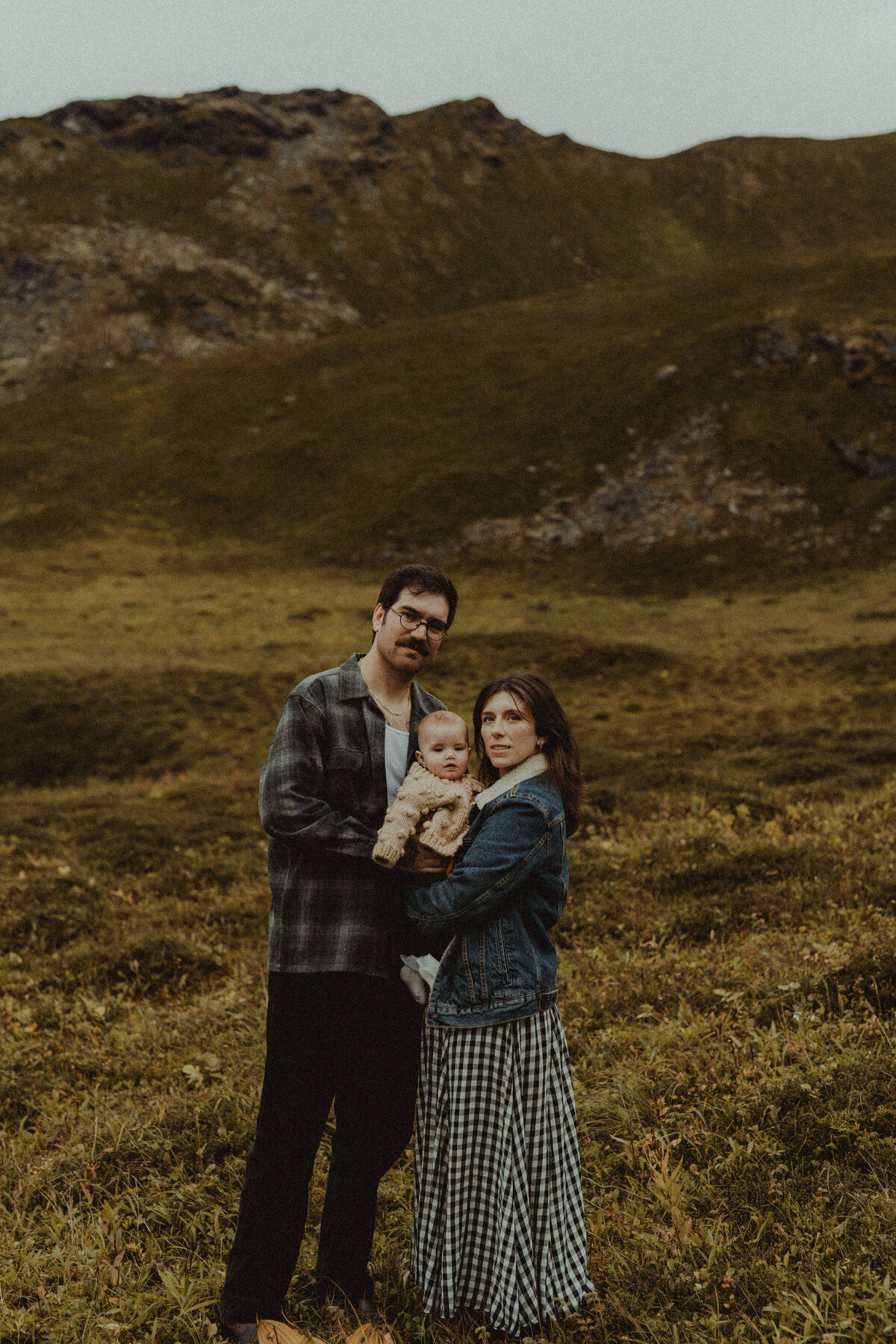 outdoor alaska family photos