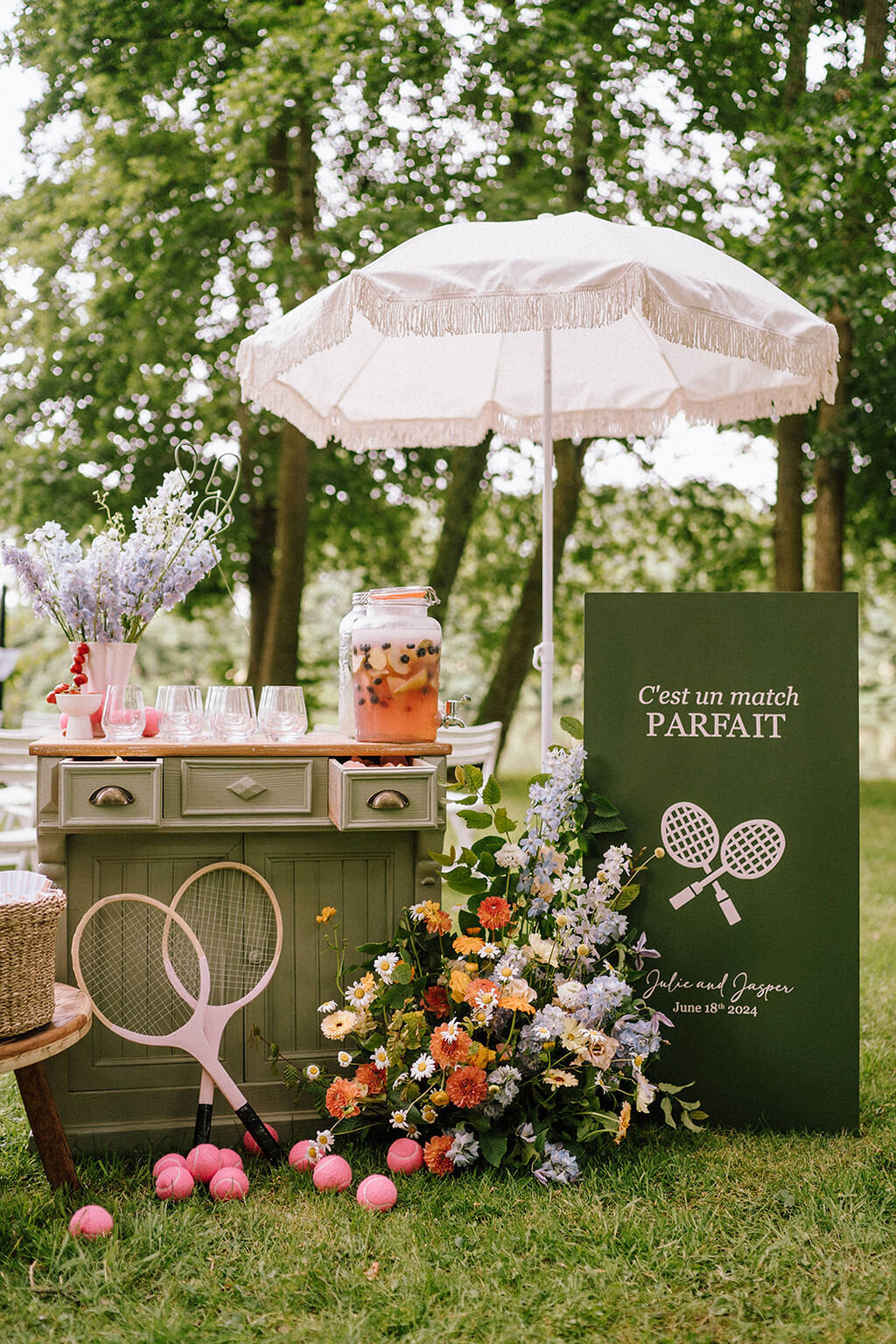 decoration-coloree-et-originale-mariage-exterieur