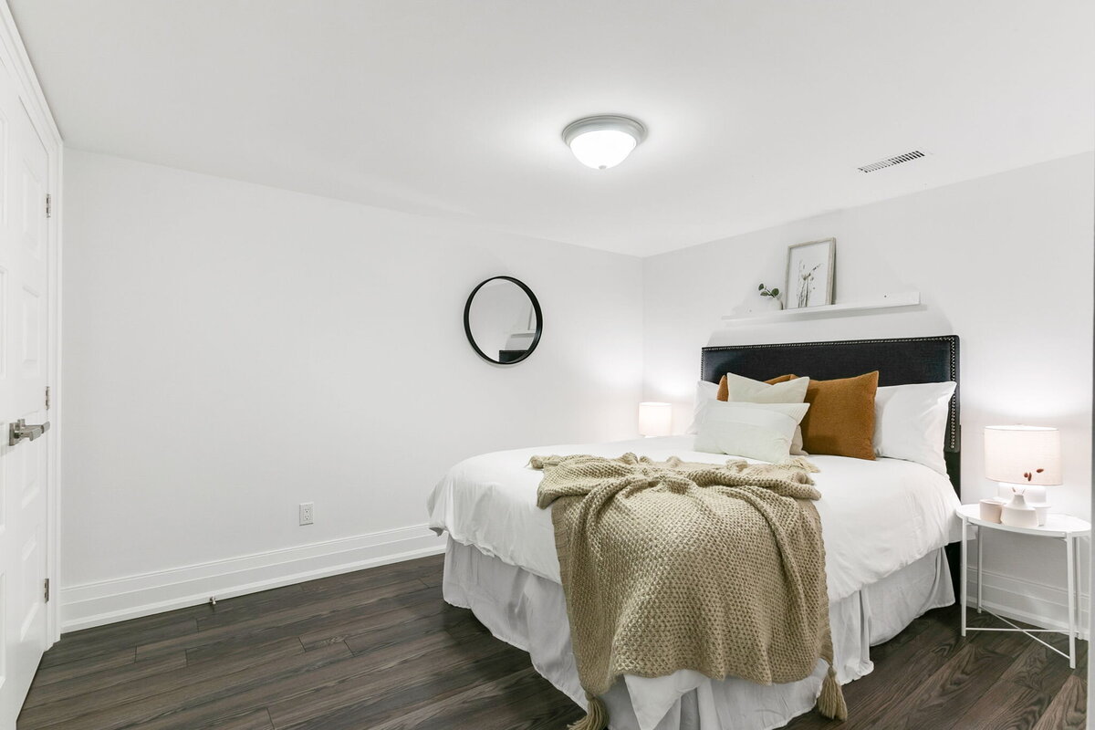67-web-or-mls-60_006_Lower Level