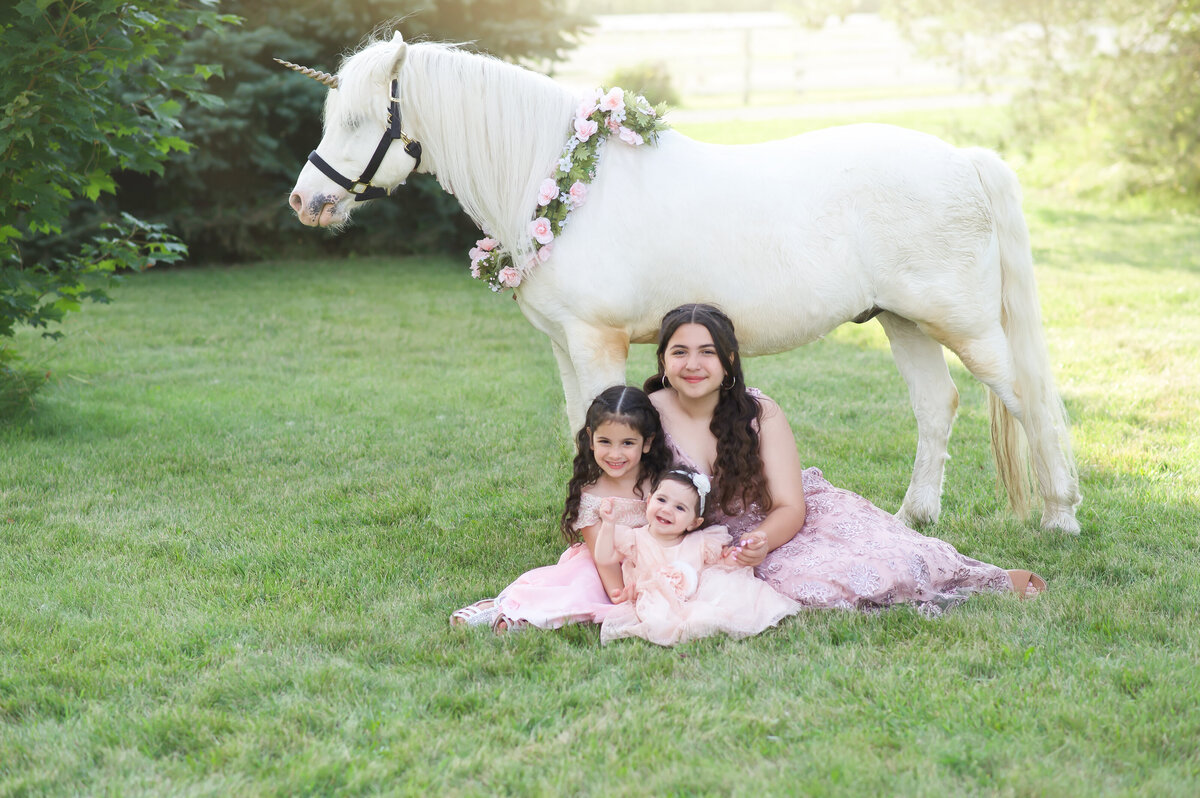 Unicorn-Dimitra-Session-Toronto-Durham-Region13