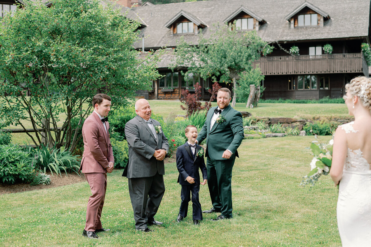Stowe-Vermont-Wedding-Trapp-Family Lodge-coryn-kiefer-photography-19