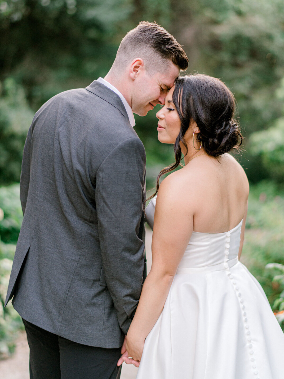 Romantic bridal inspiration, captured by Julie Jagt Photography, fine art wedding photographer in Vancouver, BC. Featured on the Bronte Bride Vendor Guide.