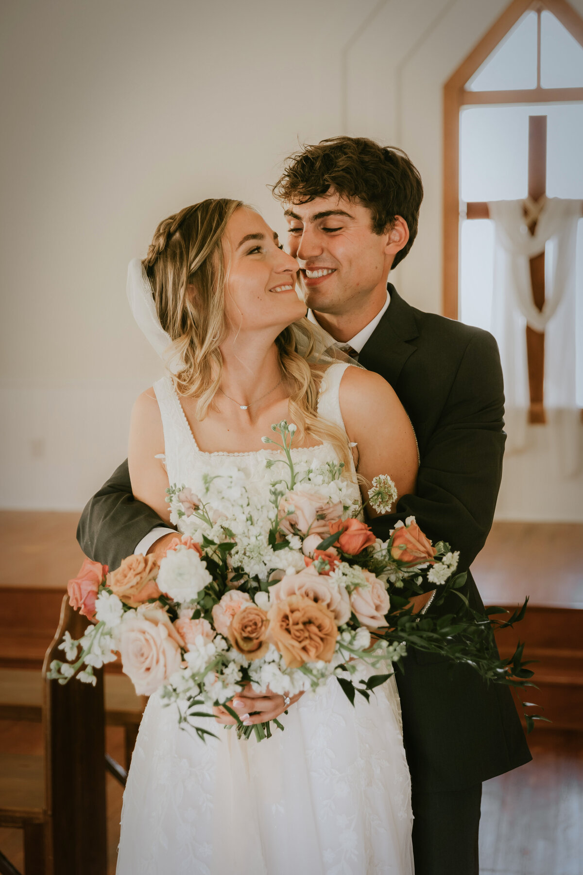 couple getting married using a Garden-inspired bridal bouquet by My Beloved Floral in Treasure Valley, Idaho