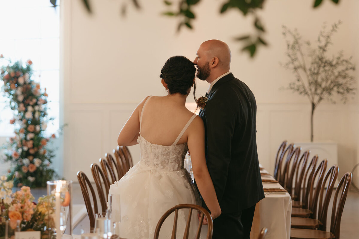 pretty-palm-leaf-event-co-tiffany-and-nick-wedding-at-the-richland-18