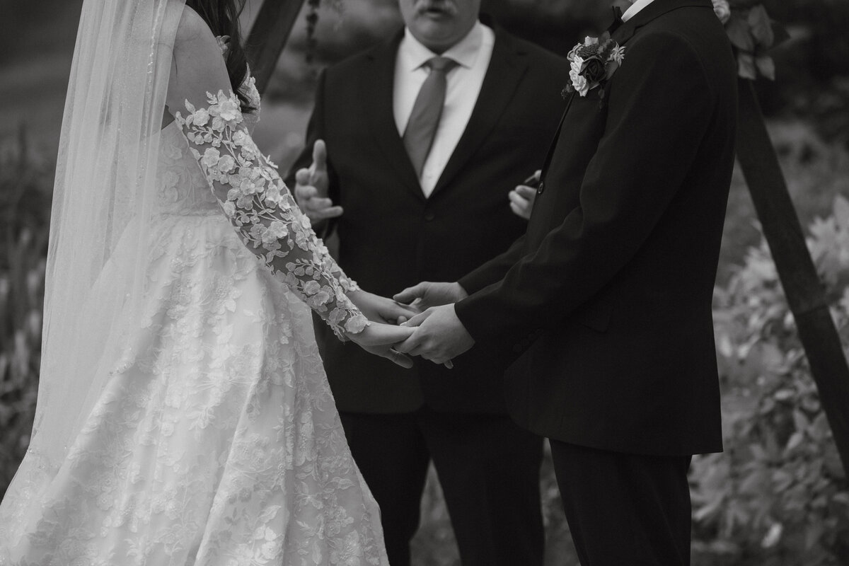 Abby Heron Photography Texas Based and Travel Wedding and Couples Photographer — Wedding Gallery for Ben + Victoria 19