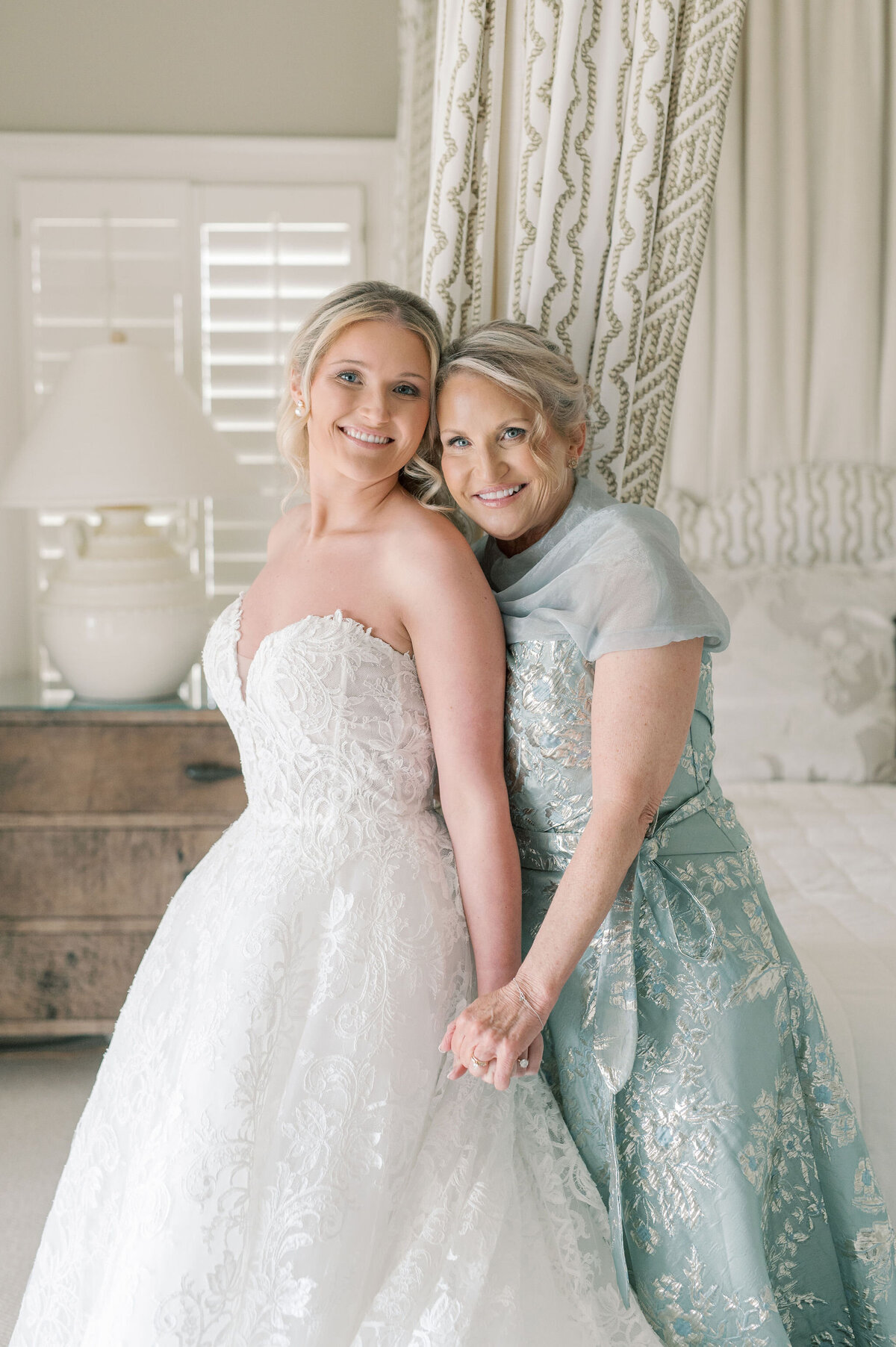 OliviaAndrew-married-18