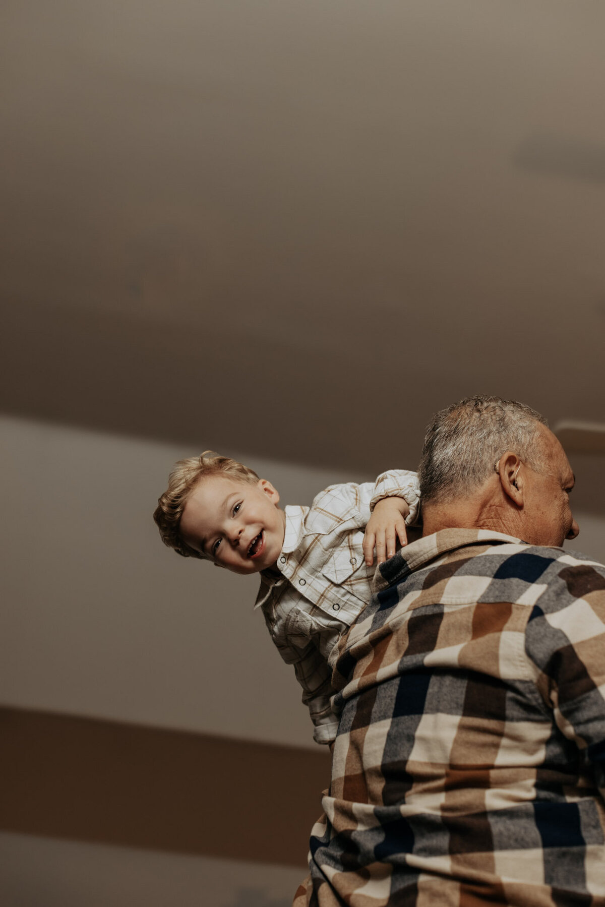 brighton-extended-family-photographer-anadalai-photography