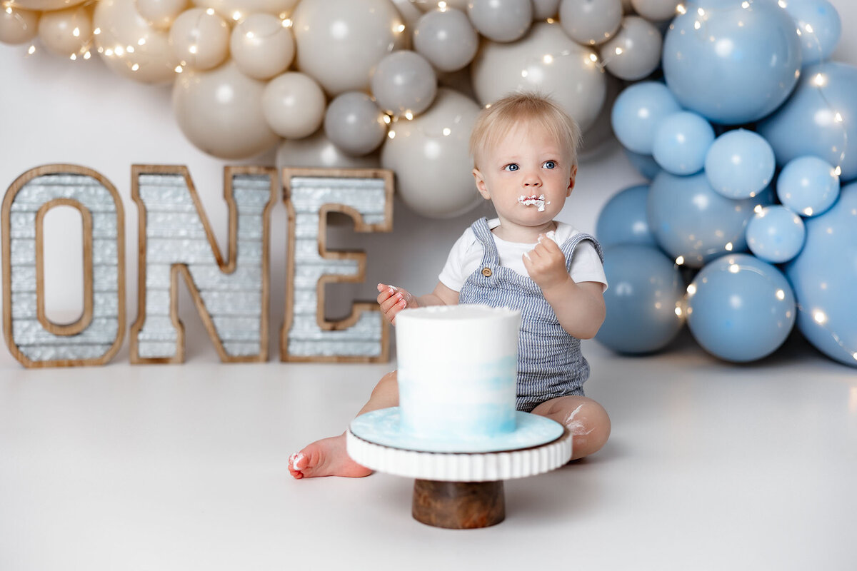 arielle_elizabeth_photography_newborn photographer, family photographer, baby photographer, milestones photographer, studio, near traverse city, near charlevoix, near petoskey, near gaylord, near harbor springs, michigan photographer_08823