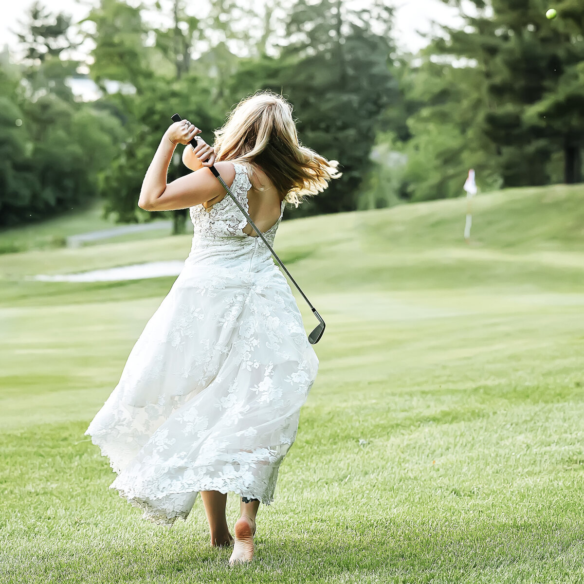 bride-wearing-wedding-dress-pebble-beach-golf-course