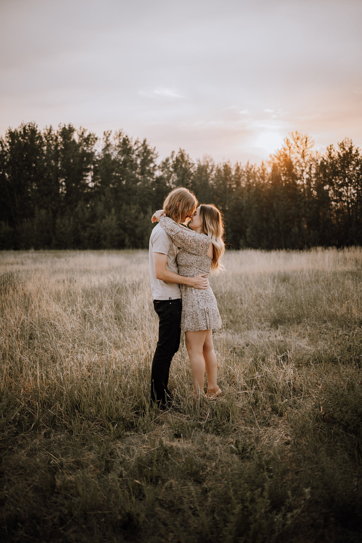 Edmonton_engagement_photographer (1)