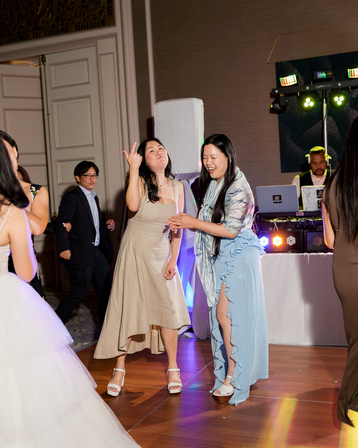 Reception dancing Beacon Grand hotel San Francisco downtown wedding