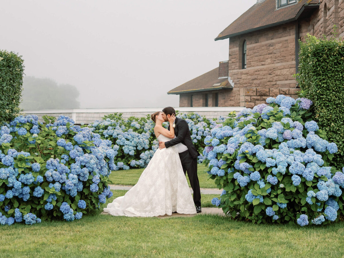 Newport-RI-Wedding-Photographer-011
