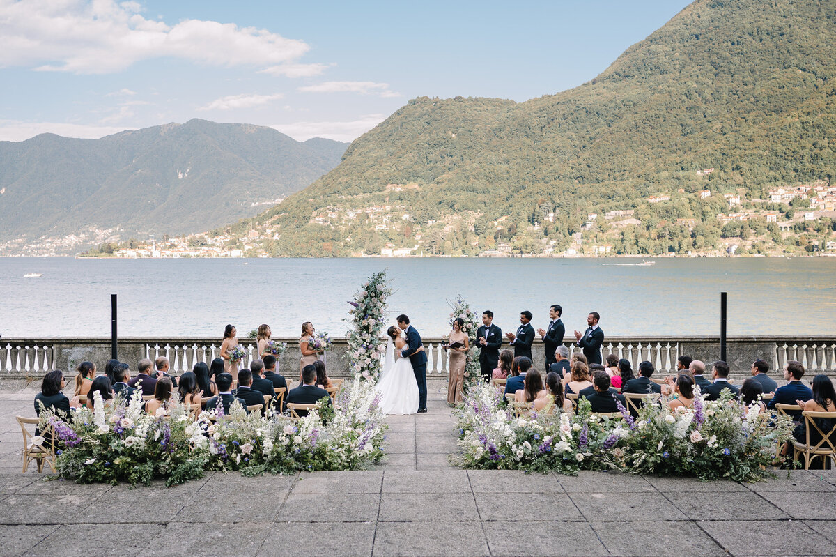 Italian Destination Wedding: lake como