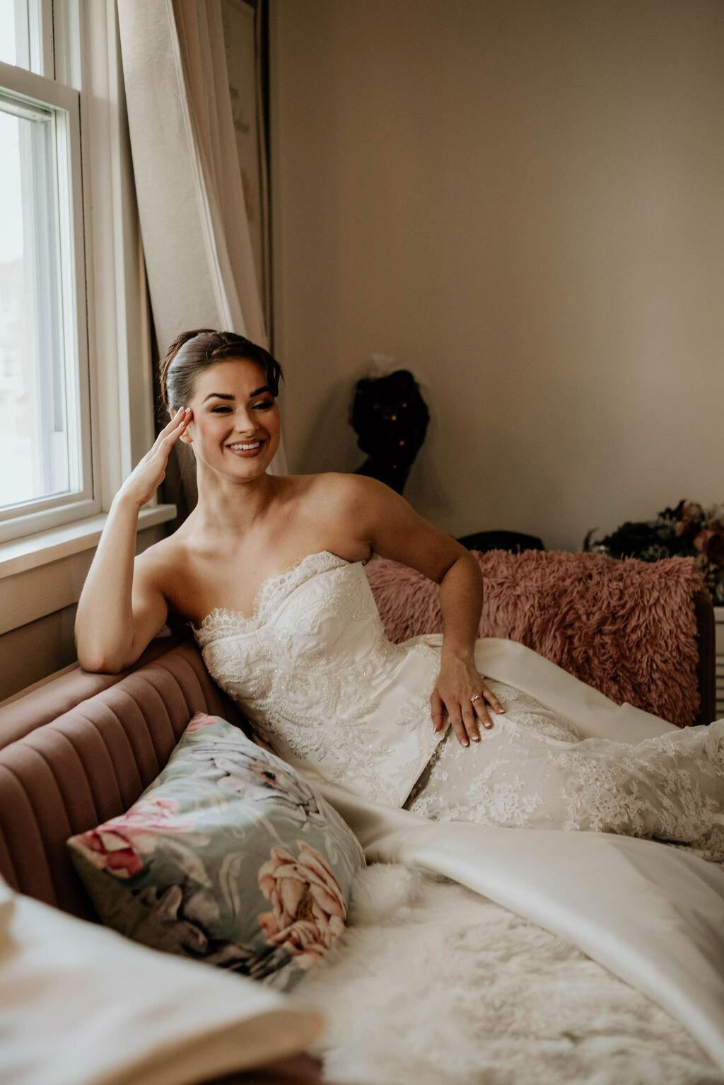 Best wedding photographer in Chicago for modern couples