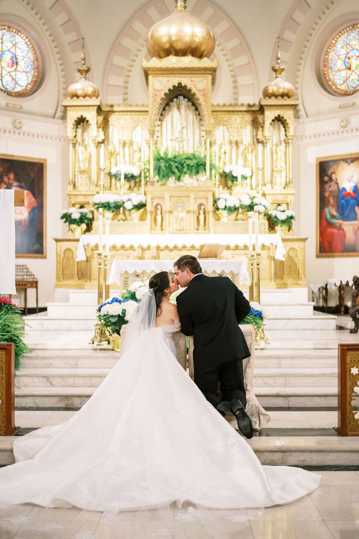Margaret and Nick's luxury wedding at the Ritz-Carlton in New Orleans