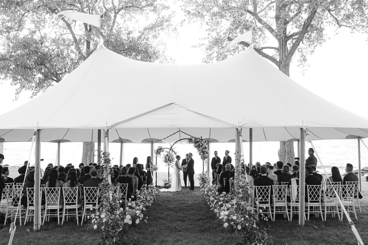 Verve-Event-Co-Laura-Rose-Weddings-Inns-of-Aurora-Wedding-Ceremony-Hudson-Valley-Wedding-Catskills-Wedding-Destination-Wedding (5)