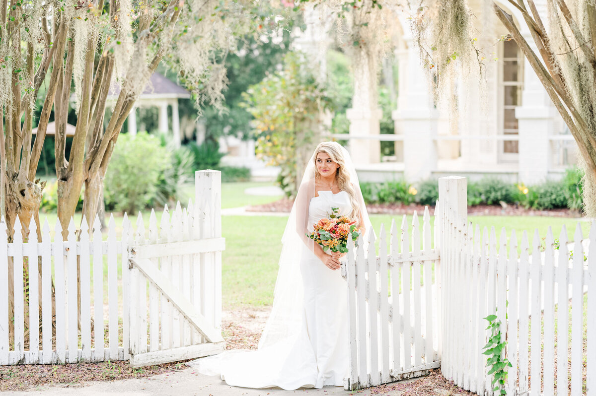 maison-lafitte-bridal-mandeville-louisiana-14