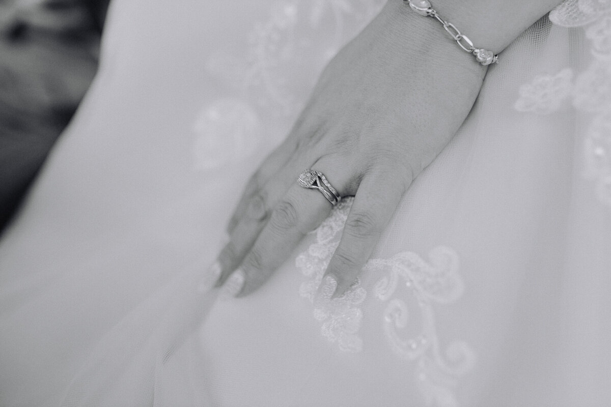 ApplewoodHallLGBTQWedding-48