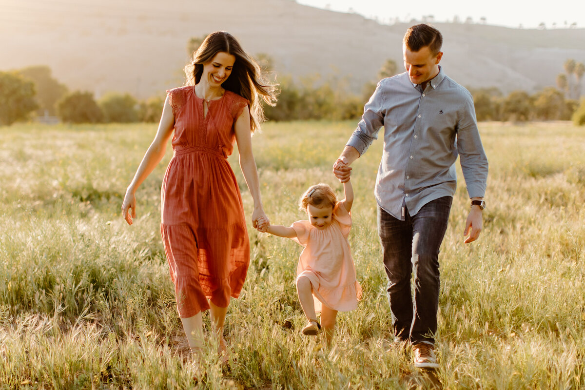 Orange-county-golden-hour-field-family-session-7