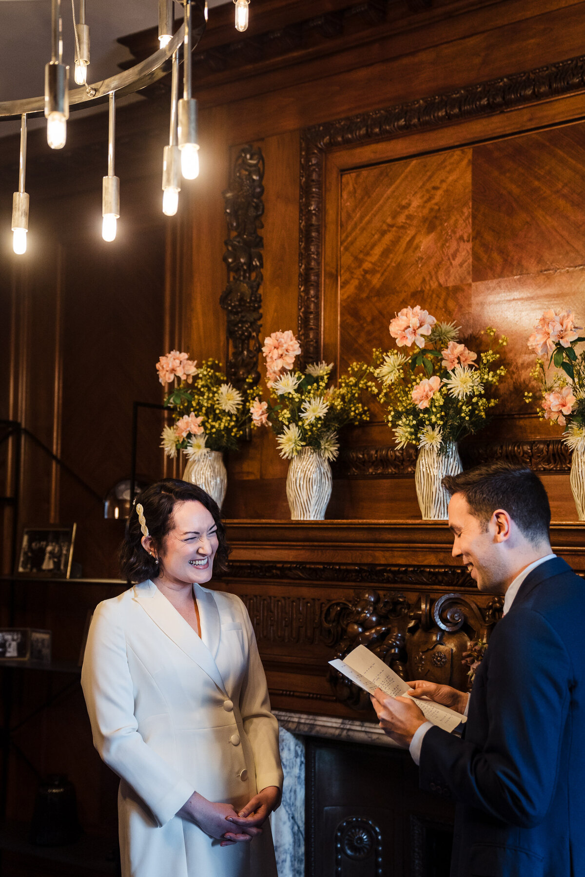 intimate-london-old-marylebone-town-hall-wedding-16