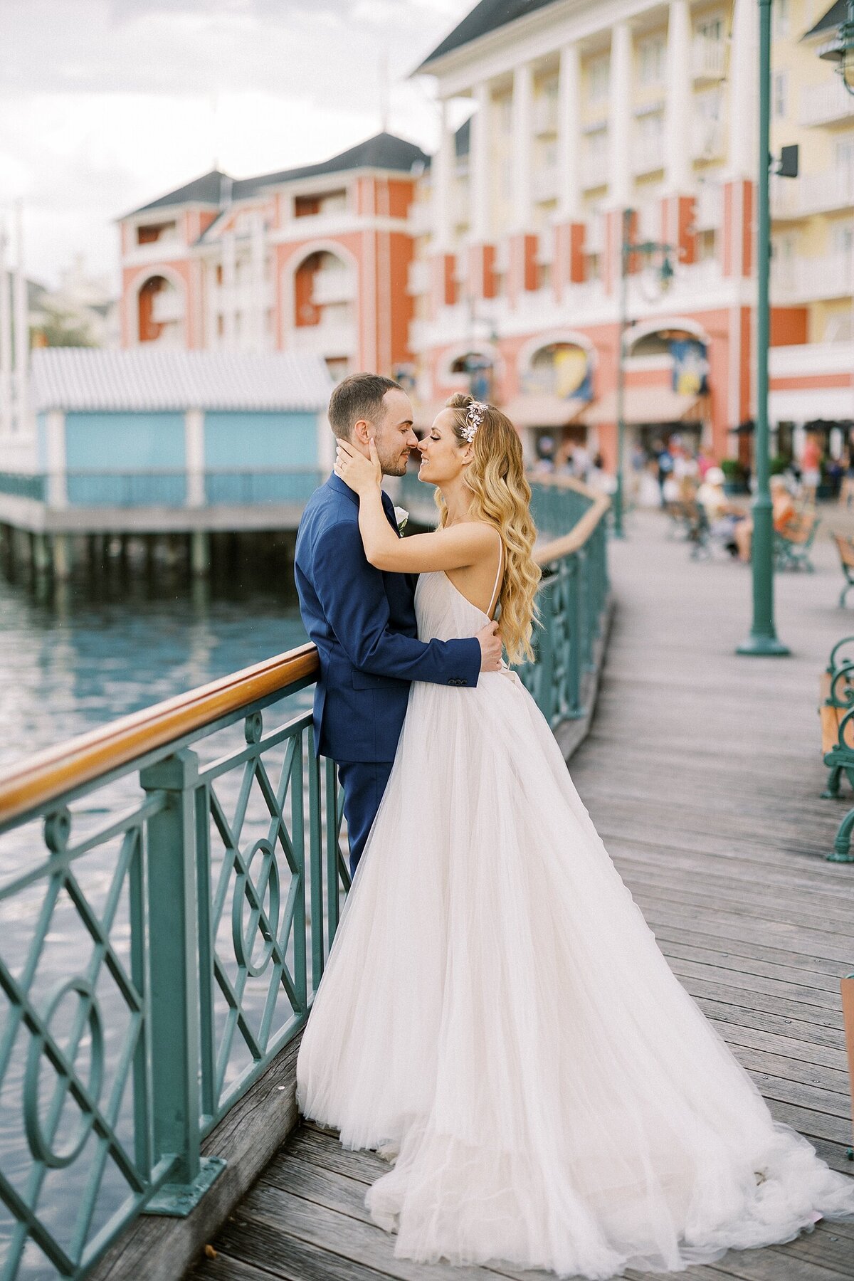 Shonagh+Thomas-Archer_DisneyFairytaleWedding_CasieMariePhotography-708