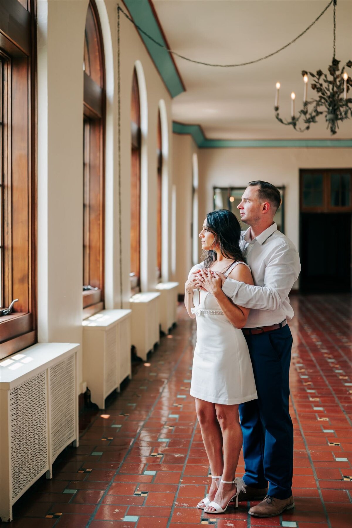 DETROIT-WEDDING-PHOTOGRAPHER-CAPTURED-BY-KELSEY-YACHT-CLUB-ENGAGEMENT-EA-98_websize