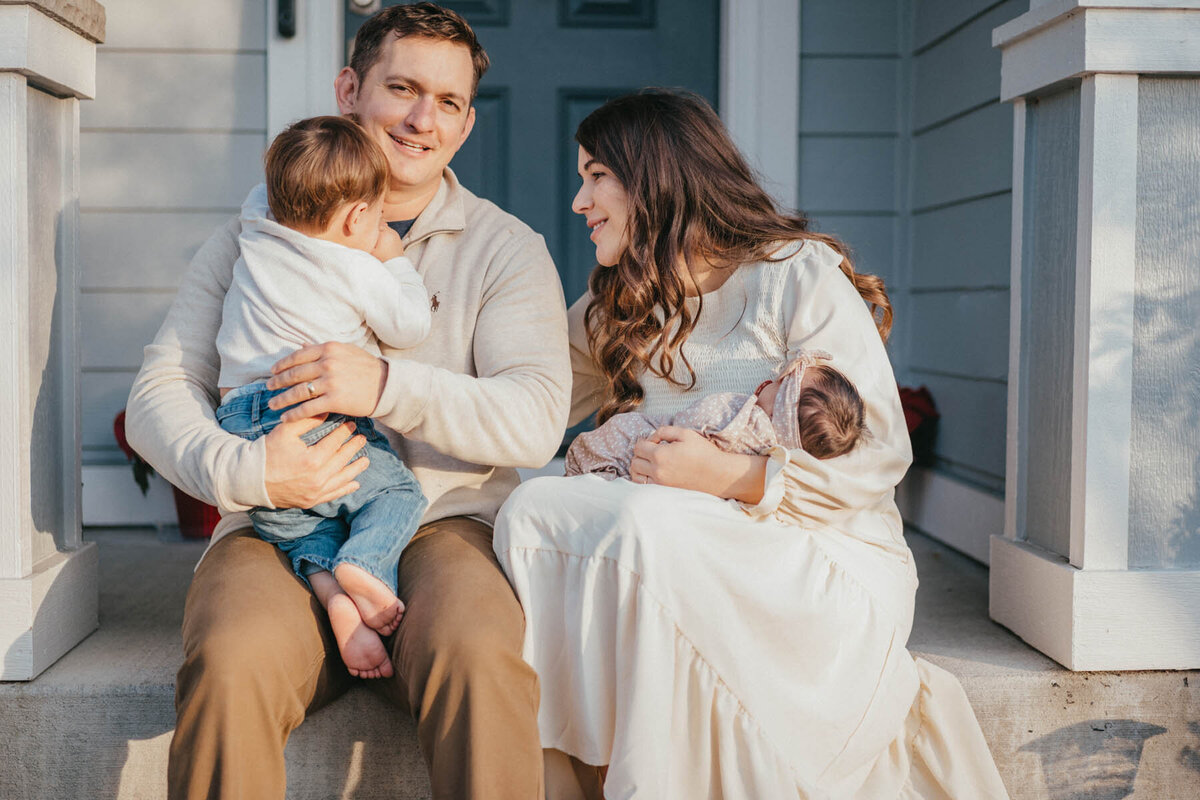 moments-and-mountains-photo-video-family-portraits-pictures-olympia-tacoma-lacey-chehalis-newborn-family-photographer-EV (81 of 84)