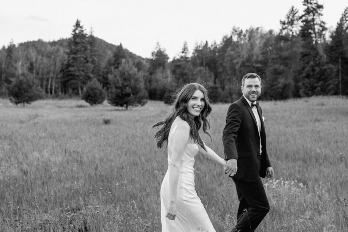 wild_rabbits_farm_spokane_washington_june_wedding_10