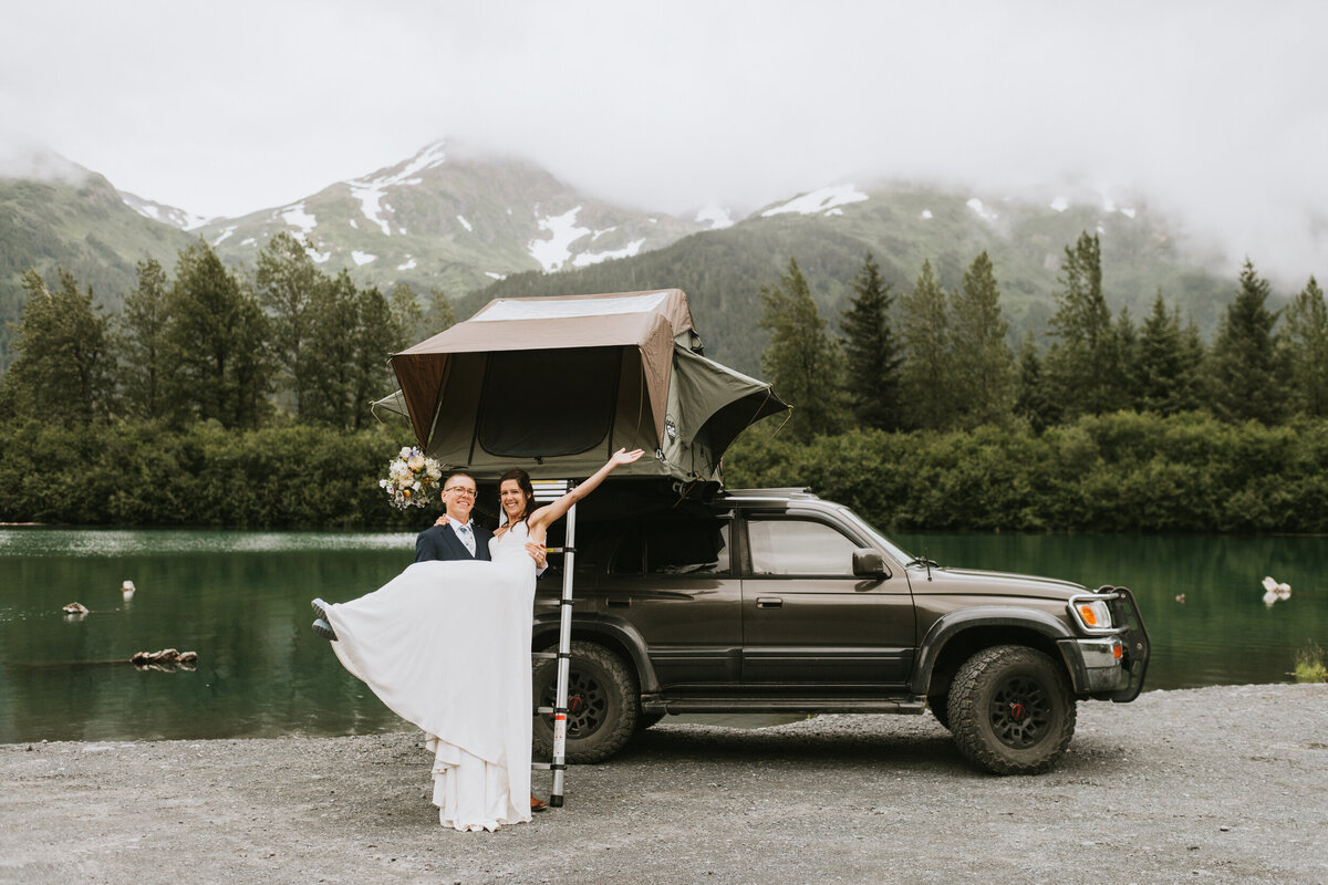rooftop-tent-elopement-camping-weddong-alaska-donna-marie-photography
