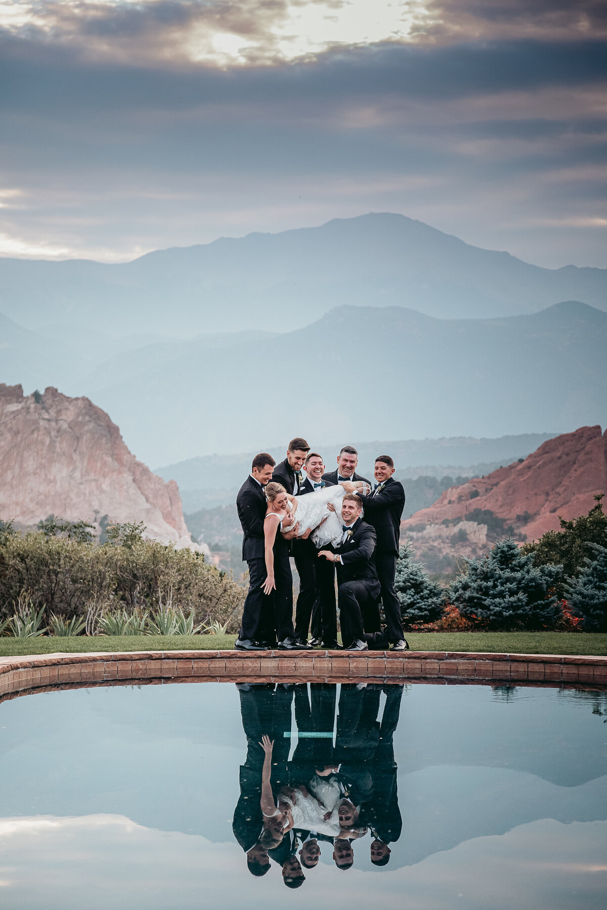 Wedding Party at the Garden of the Gods Club